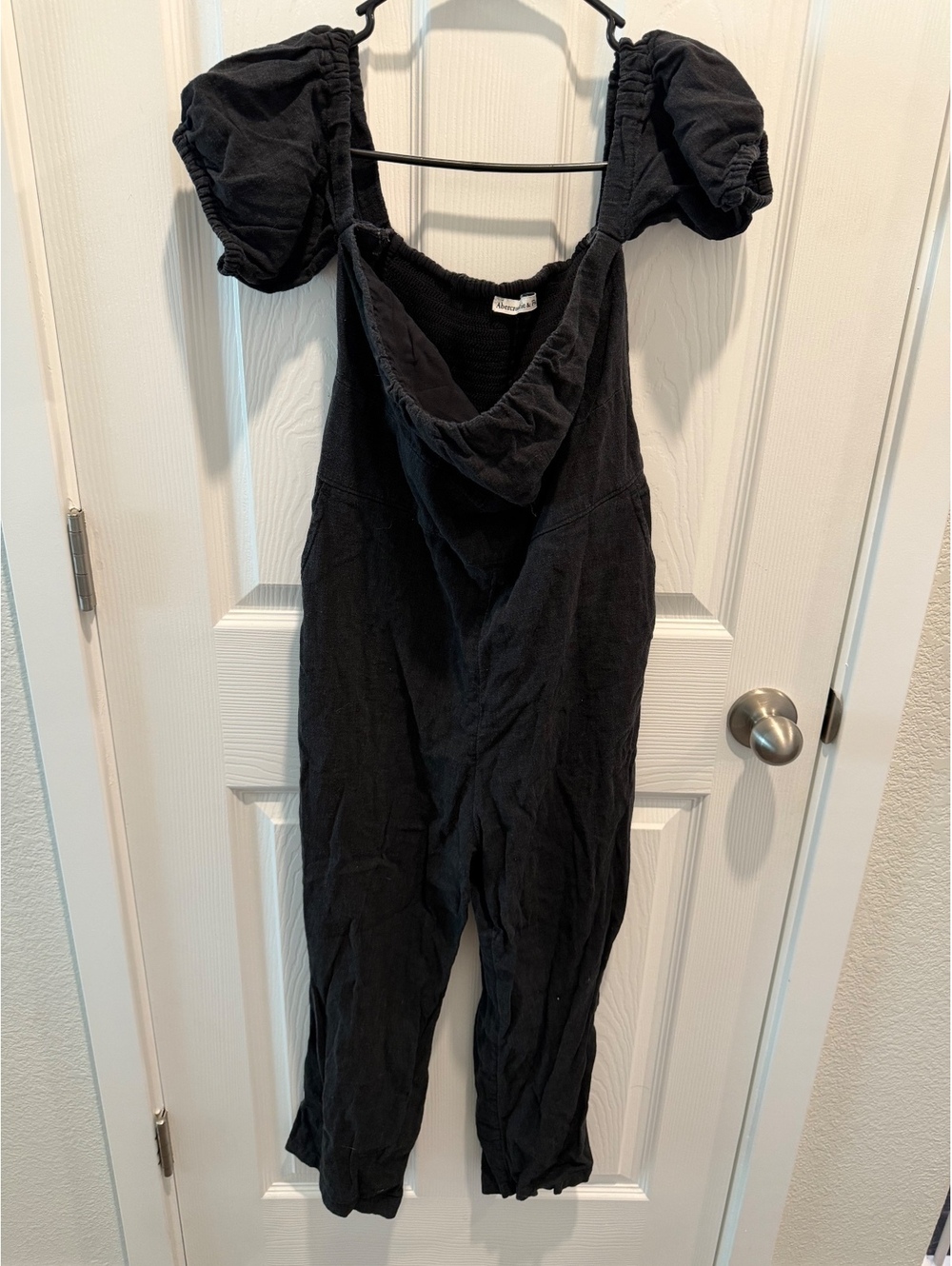 Abercrombie & Fitch black puff sleeve jumpsuit